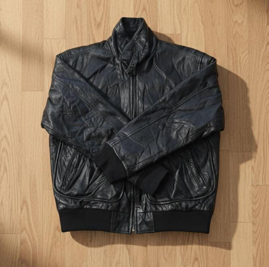 "🧥 Retro World Alliance Leather Jacket – Authentic Since 1982 – M/L"